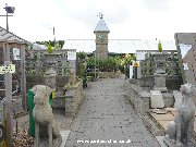 Entrance to Bardills garden centre