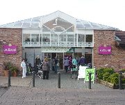 Entrance to Woodford Park Garden Centre